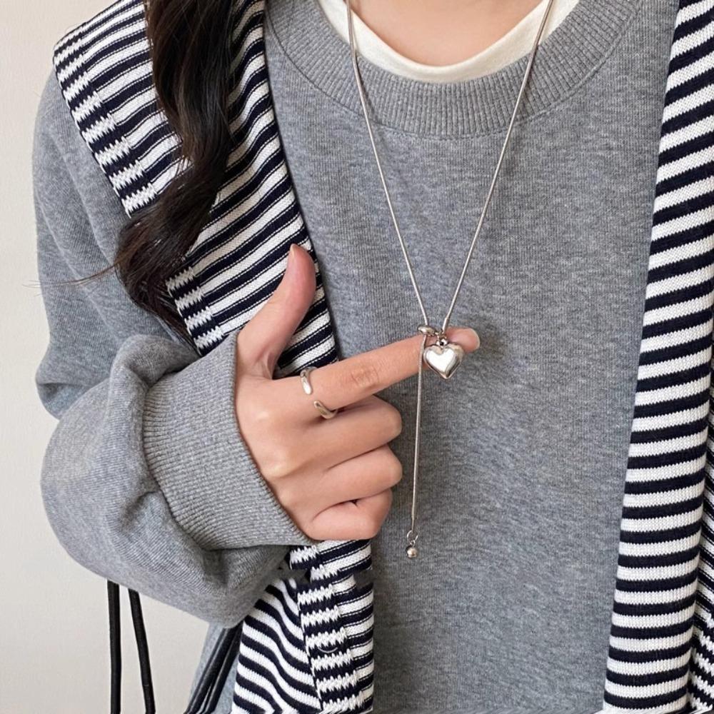 Long Love Heart Pendant Necklace Adjustable Sweater Chains Fashion Clavicle Chain Women