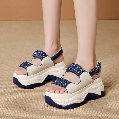 Модные современные сандалии на танкетке для женщин, летние новые сандалии на платформе, женская обувь для увеличения роста, женская обувь на толстой подошве