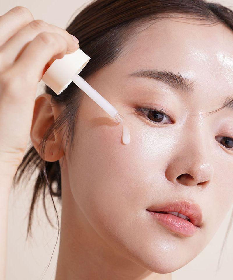 Adelaide Glowmella Whitening Ampoule 50ml