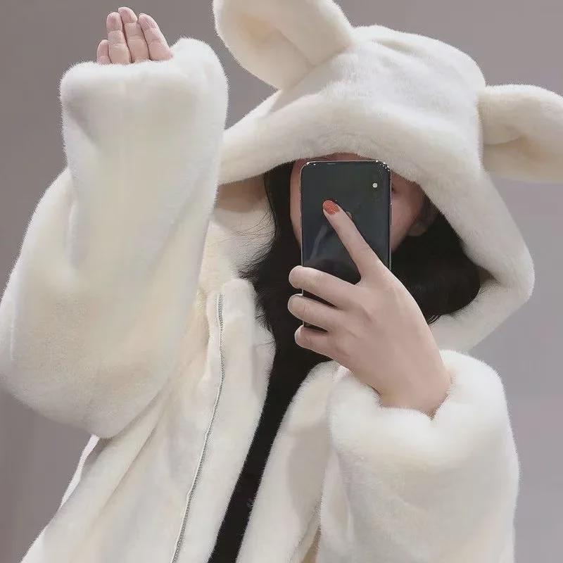 Женское зимнее плюшевое пальто из искусственного меха 2023 года с милыми медвежьими ушками