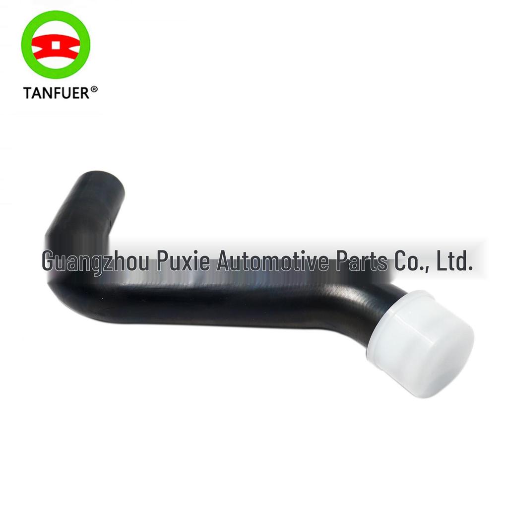 Черный патрубок радиатора для Mercedes Sprinter (Деталь №9065012982)