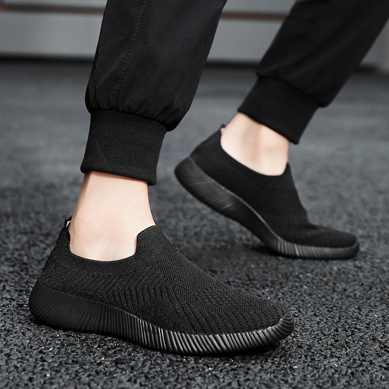 Leisure Sports Men's and Women's Walking Shoes Anti-slip Breathable Wear New Lazy Solid Color Walking Shoes 35-44