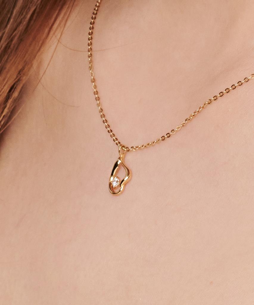 Loveenb [14K Gold] Wavy Teardrop Necklace