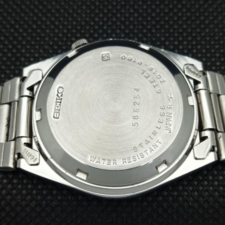 USED VINTAGE SEIKO 5 AUTOMATIC 7019A JAPAN MENS D/D RED WATCH 621c-a415317-2 SKU621c-a415317