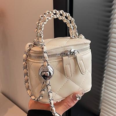 Мини-сумка через плечо Xiaoxiangfeng Premium Sense Delicate Small Crossbody Bag Handheld Bag с ромбовидной цепочкой