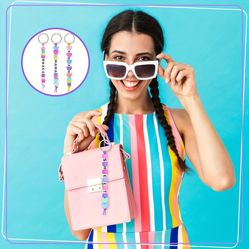 Набор для изготовления брелоков своими руками из 566 предметов | Регулируемые брелочные заготовки с буквами и прозрачными бусинами в форме сердца, маленькие подарки на день рождения