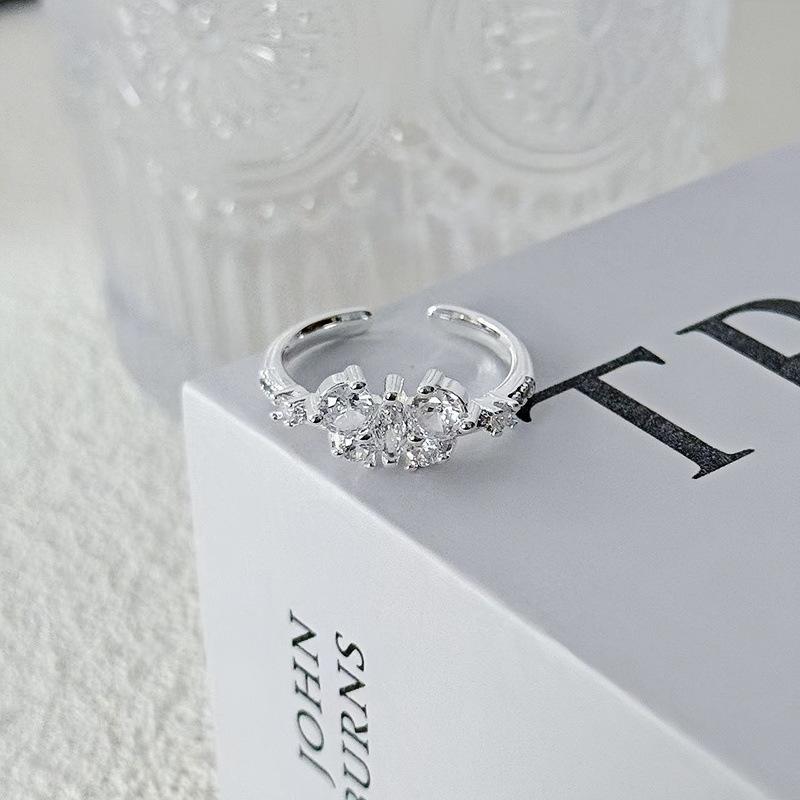 Super Immortal Zircon Butterfly Open Ring Female Simple Personality Temperament Exquisite Elegance Niche High-End Ring