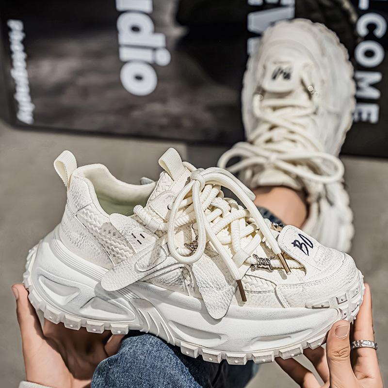 New Men's Fashion Casual Low Top Sports Shoes Students Thick Sole Comfortable Sneakers Boys Male Classic Breathable Basketball Shoes