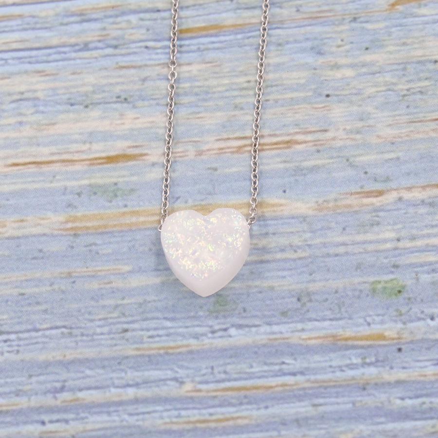 Ожерелье с подвеской в форме сердца из опала - Элегантные трансграничные украшения