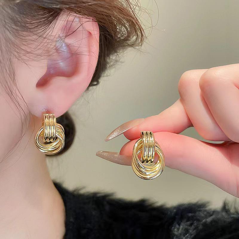 Metal Texture Multi-Circle Knotted Earrings for Women - Trendy European & American Style, Advanced All-Match Cold Style Earrings