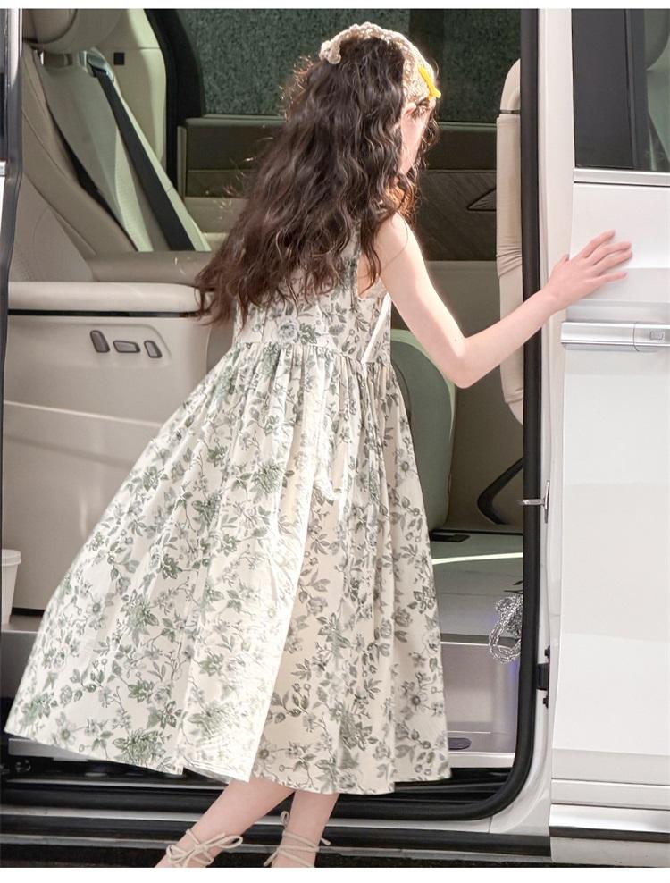 Girls' floral dress summer 2026 new style big girl sleeveless vest dress super beautiful children's western-style dress