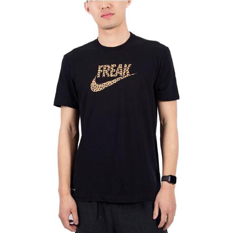 Nike T Shirts Men's Black Crew Neck Moderate Straight Fit CD0942-010