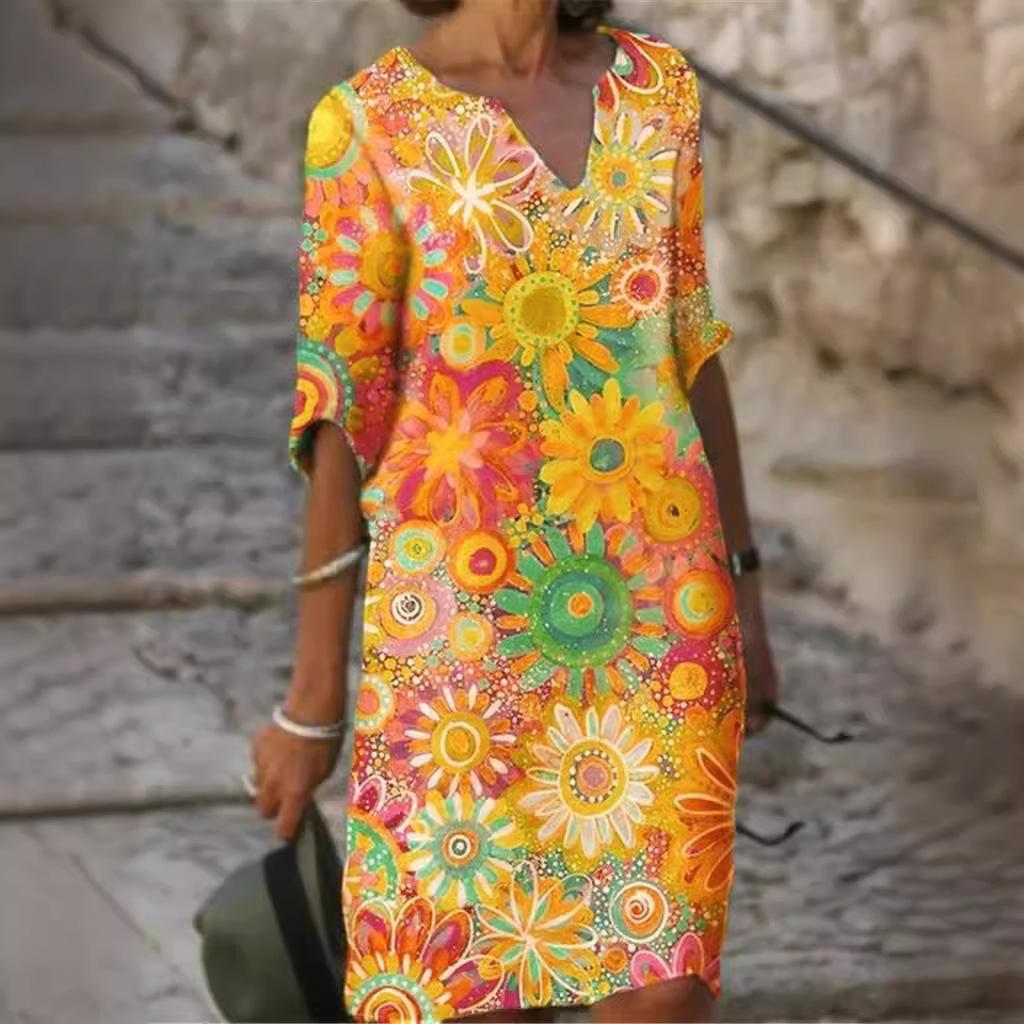 Женские платья с цветочным принтом и V-образным вырезом — модные, разноцветные, с короткими рукавами на лето