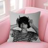 Актер FFinn COOL Wolfhard Чехол для подушки Чехол для автомобильной декоративной подушки Для дивана Автомобиль Рождественский подарок