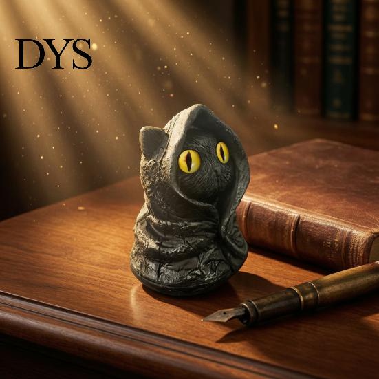 Фигурка фэнтезийного существа Загадочный Черный Кот в капюшоне, Фигурка из смолы, Готическая статуэтка волшебника с большими глазами, Мини-декор для рабочего стола в стиле ведьм