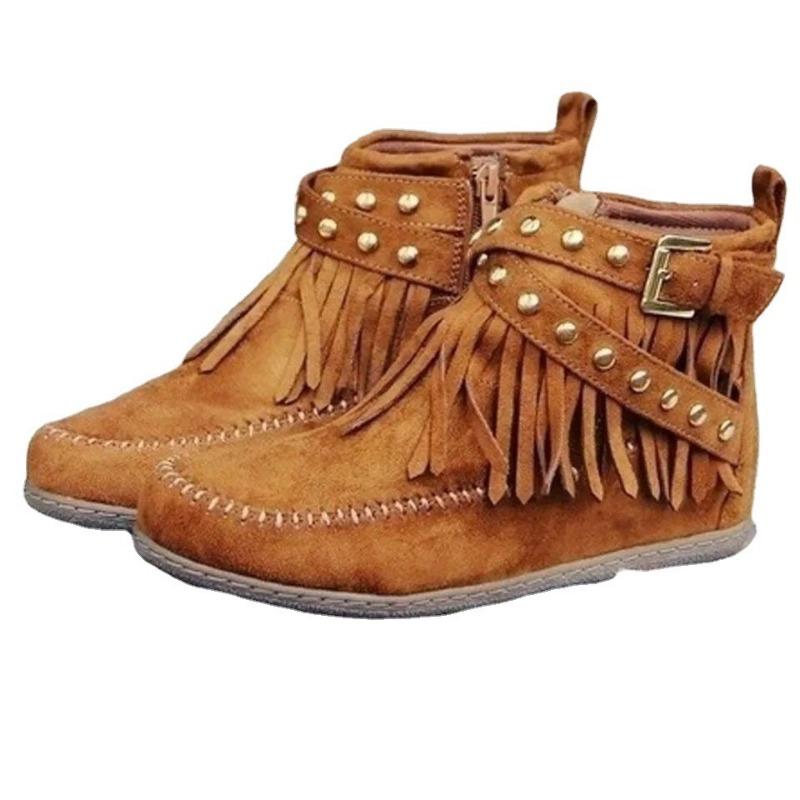 Женские ботинки и полусапожки осень и зима новые заклепки плоская подошва поток