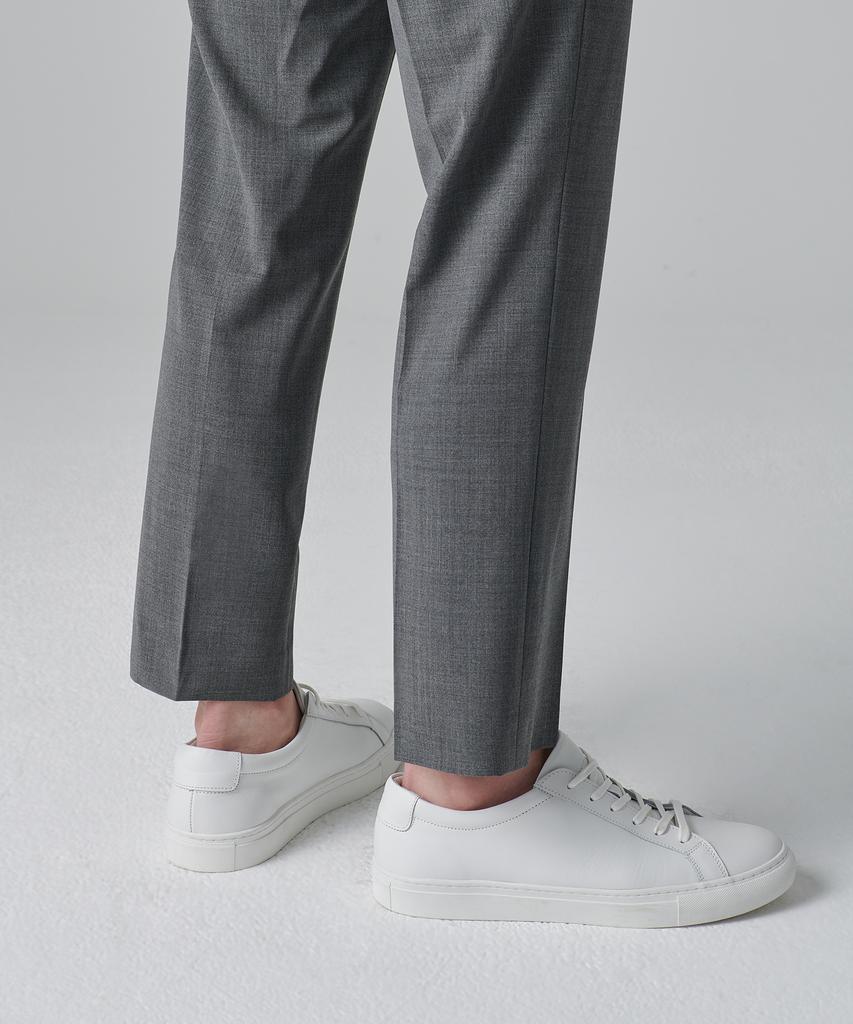 MUSINSA STANDARD Summer Wool Relaxed Tapered Hidden Banding Crop Slacks [Medium Gray]