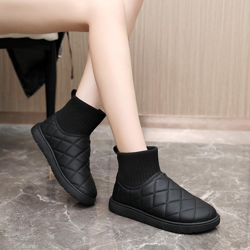 New Solid Color Snow Boots 2024 Winter Height Increasing Versatile Casual Fashion Cotton Shoes Women's Velvet Shoes