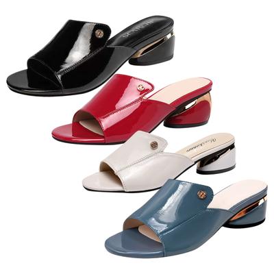 Тапочки на толстом каблуке и толстой подошве для женщин, носящих летние сандалии на толстом каблуке и мягкой кожи, модные тапочки на низком каблуке