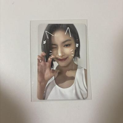 [ИСПОЛЬЗОВАННАЯ] Коллекционная карточка Ryujin makestar ITZY Cheshire