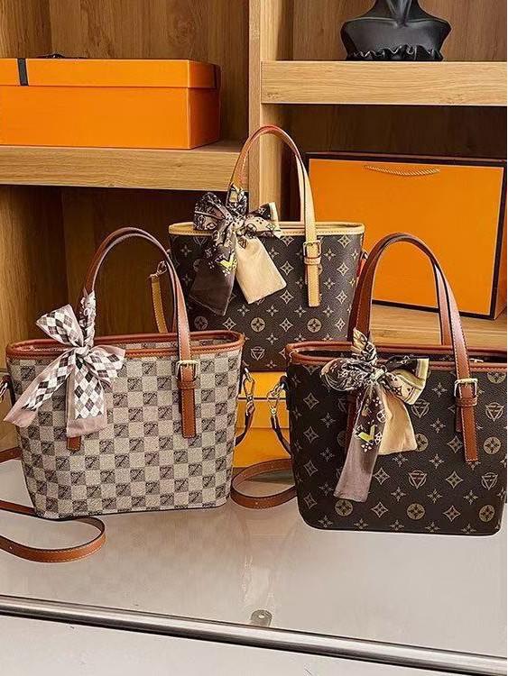 2025 Популярная женская роскошная сумка для поездок на работу: Стильная сумочка и кроссбоди для леди