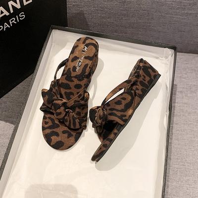 Красивые тапочки с бантом женские летние новые с юбкой нежные шлепанцы