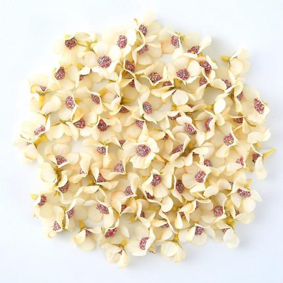 100Pcs 2cm Mini Artificial Daisy Flower Head DIY Wedding Holiday Garland Decor