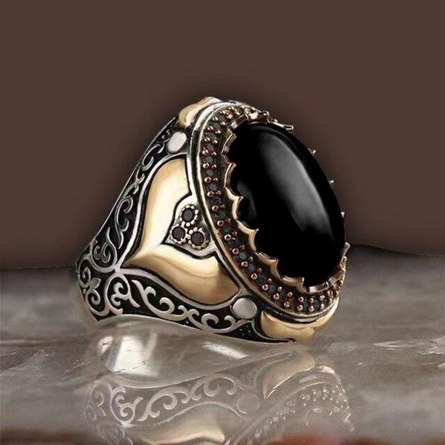 Classic Gold Color Metal Men's Ring with Inlaid Black Stone, Punk Style, Suitable for Engagement, Wedding, Luxury Jewelry