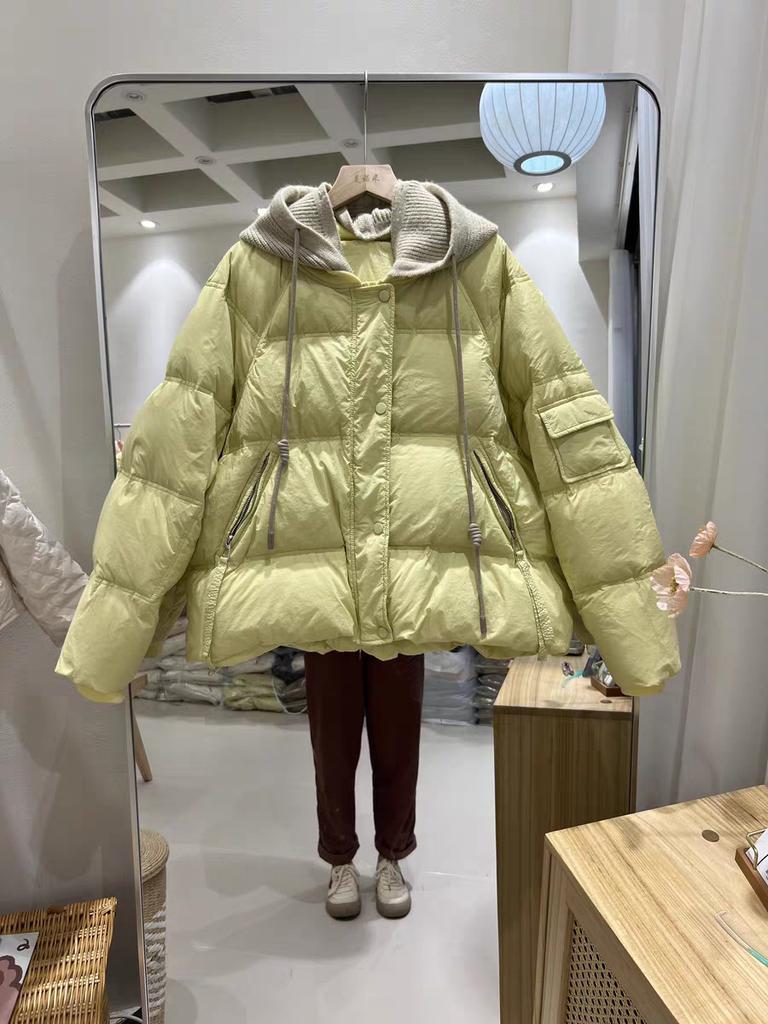 Вязаная шапка свободная и тонкая белая утиная пуховая женская осень 2024 зима новая повседневная куртка-пуховик прилив