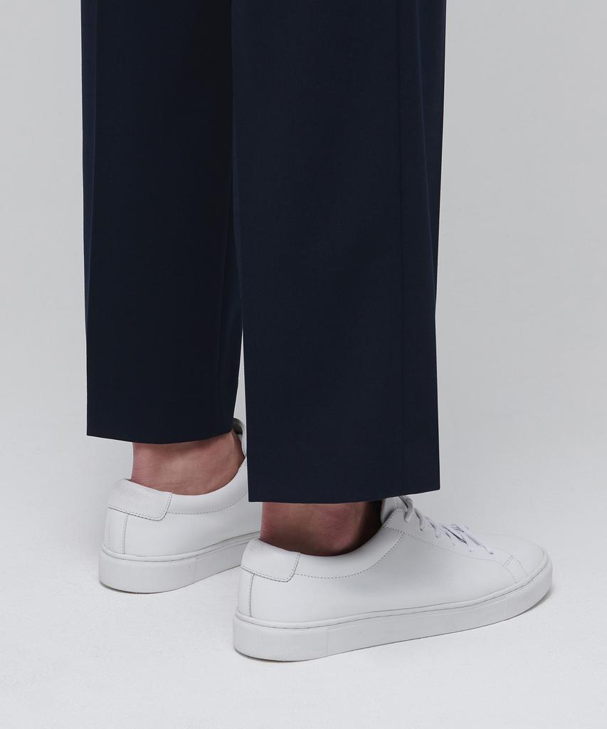 MUSINSA STANDARD Lightweight Wide Hidden Banding Crop Slacks [Navy]