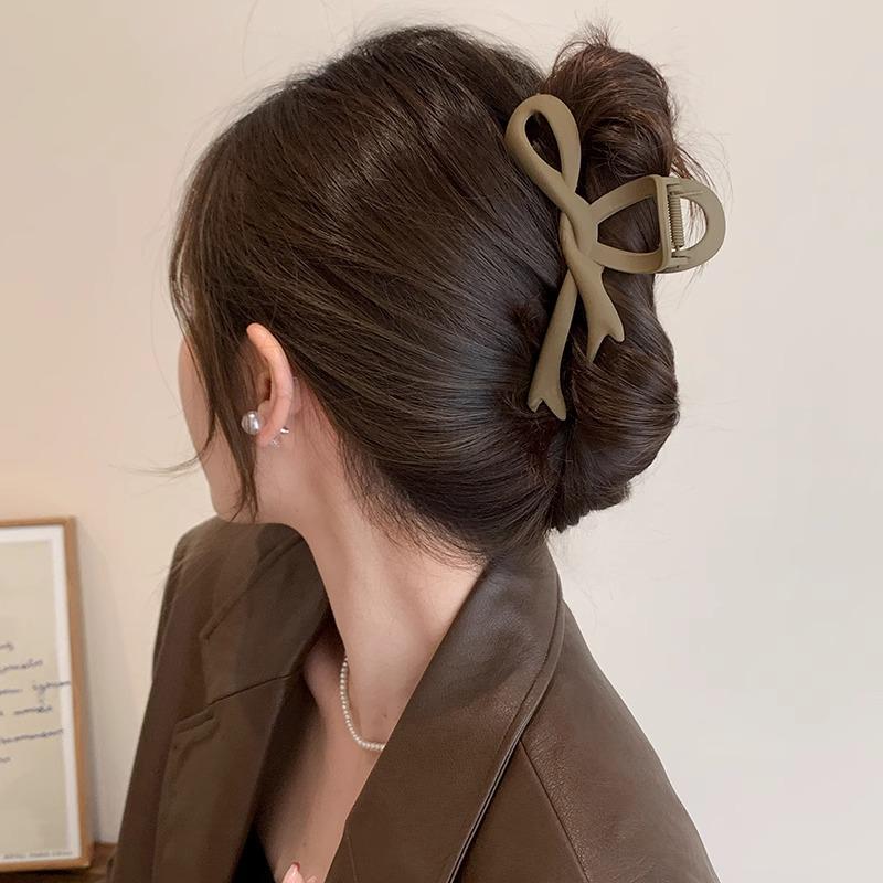 Большая женская шпилька высокого класса: Новая модель Shark Clip 2025 года на осень/зиму