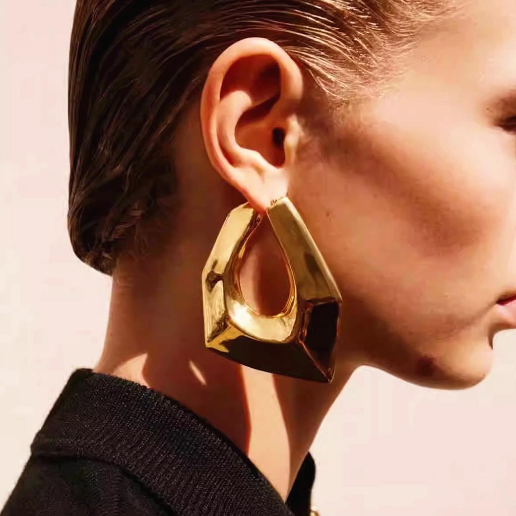 Exaggerated Metal Irregular Geometric Large Earrings for Women Europe And America Personality Party Retro Jewelry Gifts