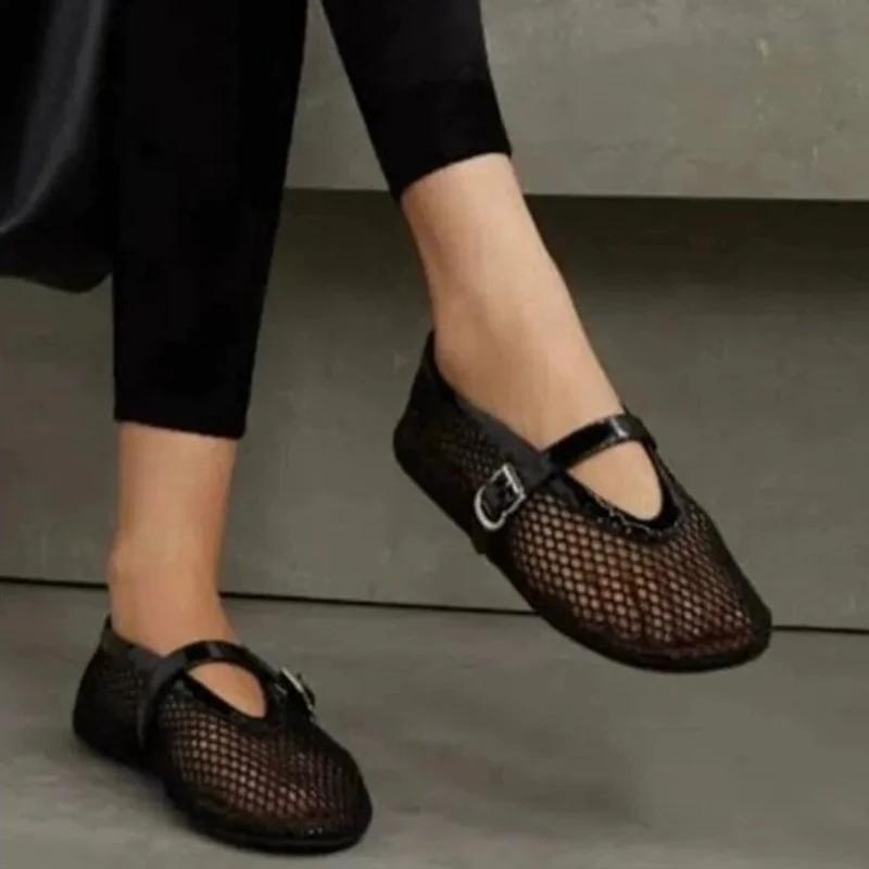 Fashion Summer Mesh Hollow Sandals Women Flats Shallow Loafers 2024 New Beach Walking Designer Shoes Comfort Retro Female Zapatillas