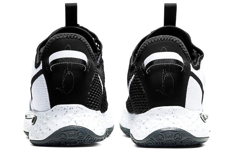 Nike Стр. 4 'Oreo' CD5079-100