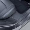 Для Tesla Model Y накладка на порог задней двери, замшевая накладка для защиты задней двери от ударов, защитная накладка от вытаптывания, комплект из 2 штук