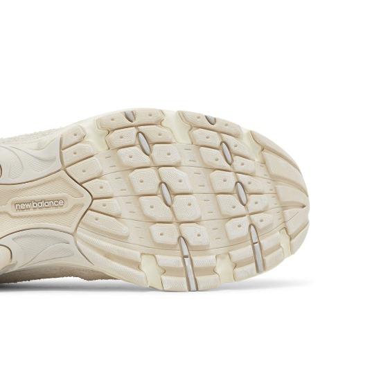 New Balance Кроссовки унисекс 530 Moonbeam Raw Cashew Кремовые Raincloud MR530MR