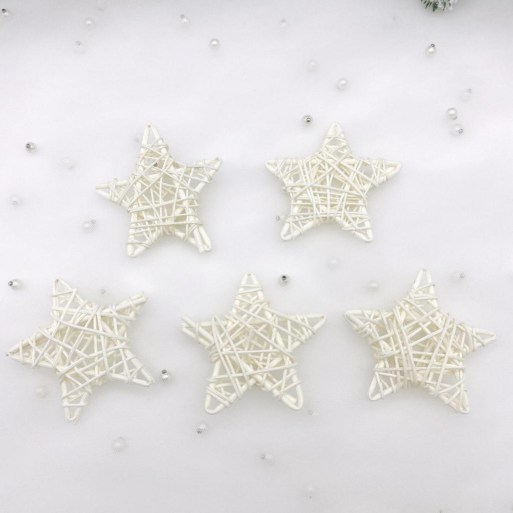 Natural Dried Pine Cones for Christmas Tree Decoration, Photography Props, Floral Wreaths, and Bouquets.