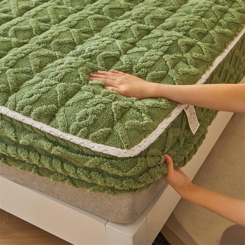 Высококачественный утолщенный наматрасник размера «queen», стеганый тафтовый флис, простыня на резинке с наволочкой, покрывало для односпальной/двуспальной кровати