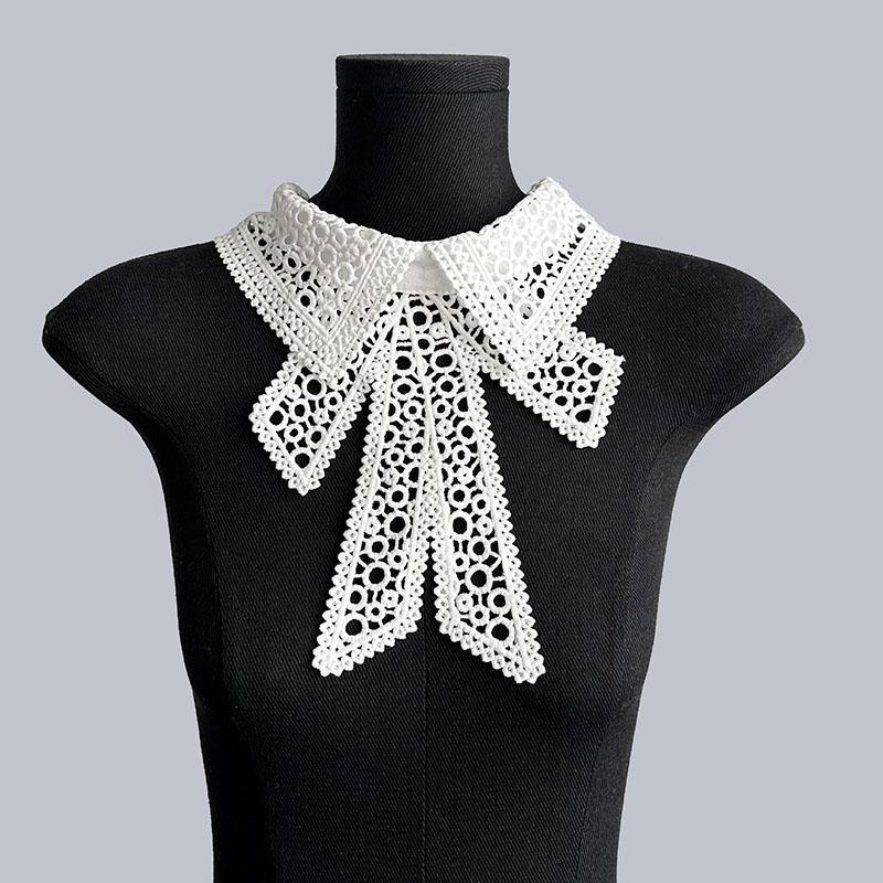 Vintage Embroidery Fake Collar For Women White Lace Hollow False Detachable Collar Lapel Shirt Tie Necklace Clothes Accessory