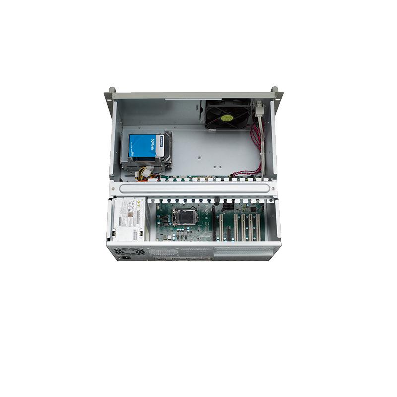 Промышленный компьютерный корпус Advantech 4U IPC-520 с передним USB-интерфейсом.