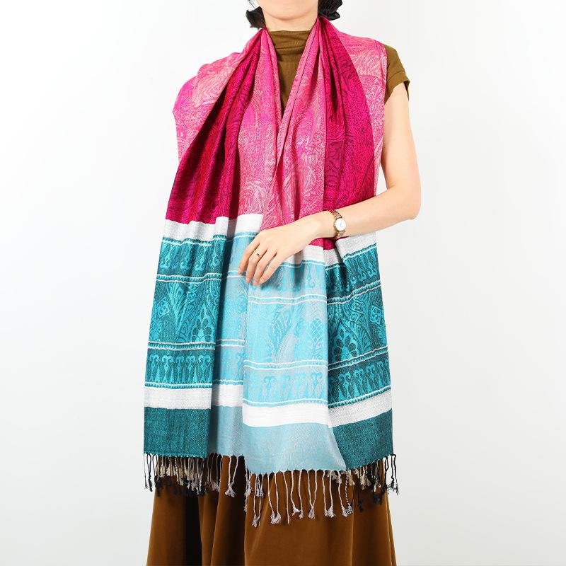 New Women's Outer Shawl Contrasting Color Striped Scarf Women's Autumn and Winter Warm Scarf Scarf Fashion Shawl