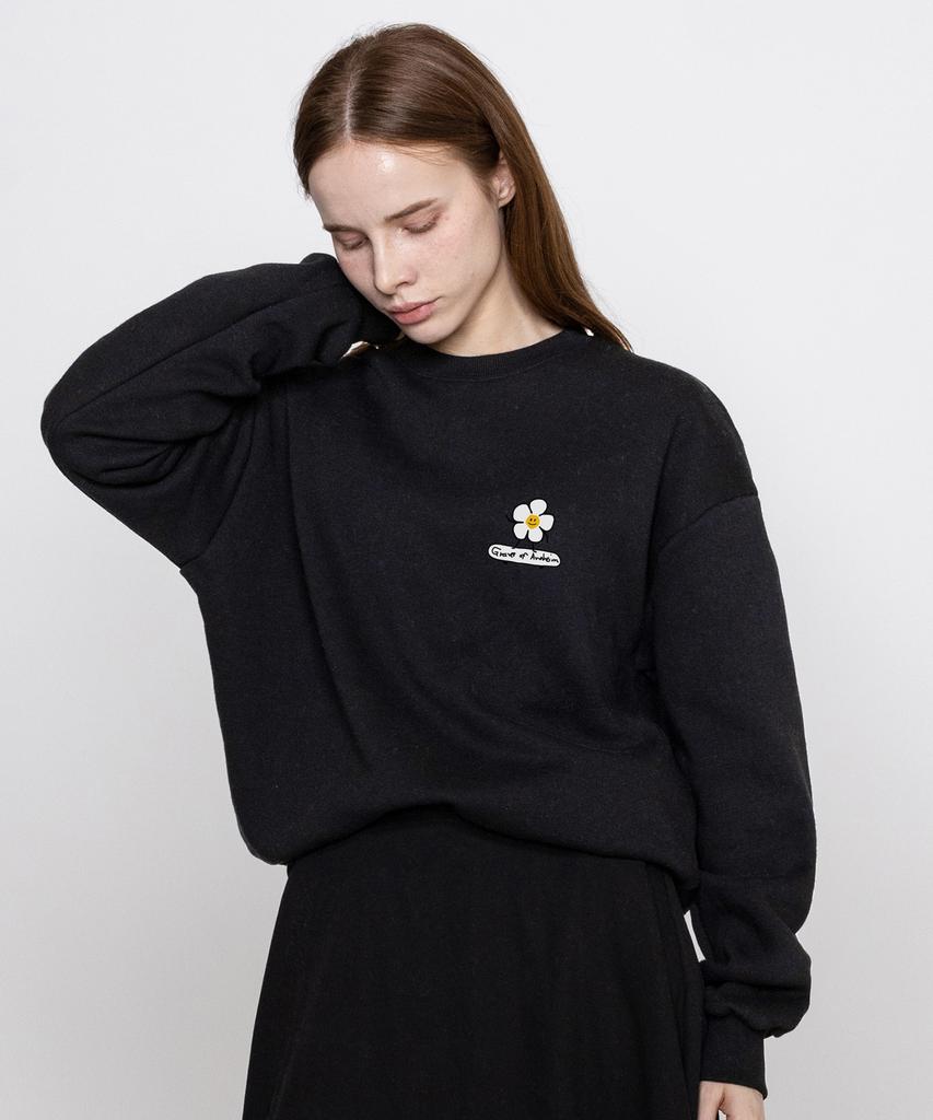 GRAVER [Unisex] Flowerboard Smile Sweatshirt_Black