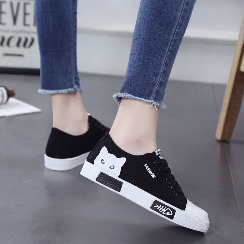 FiveFive Women Spring Cartoon Cat Women Casual Shoes Comfortable Flat Vulcanize Shoes Women Sneakers White Shoes