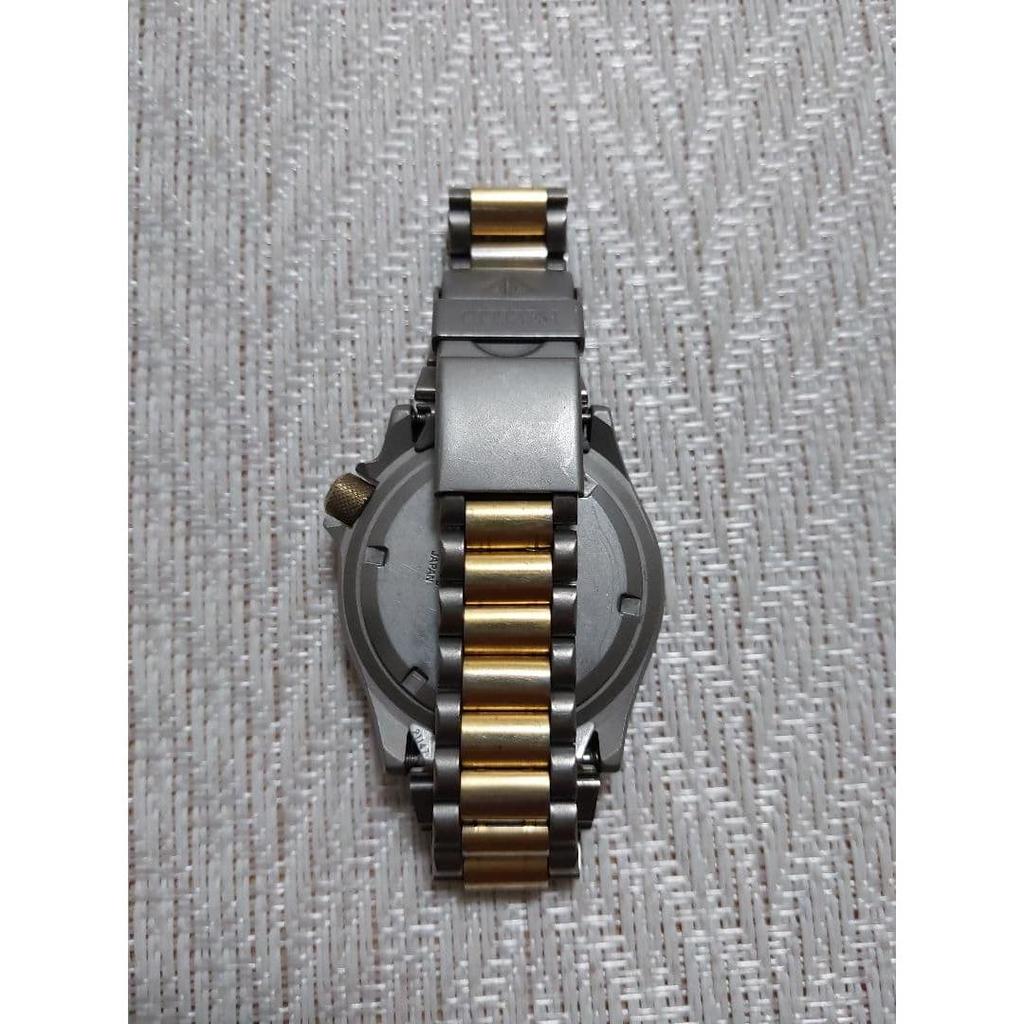 Used [JUNK] CITIZEN QUARTZ Men's Watch 300M