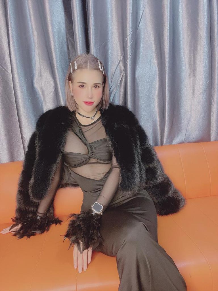 Женское пальто с длинным рукавом из искусственного меха лисы в европейском и американском стиле