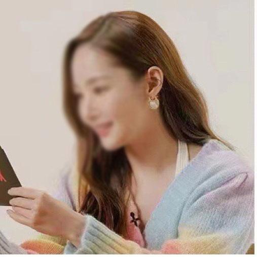 2023 Новые Классические Популярные Серьги Бренда для Женщин Отличное Качество Ракушка Серьги-Капли Роскошные Ювелирные Изделия Модный Дизайнер Женские Серьги-Пуссеты