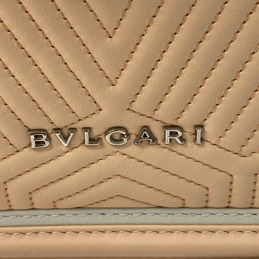 Б/у Розовая кожаная женская сумка через плечо BVLGARI