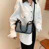 Простая сумка через подмышку, повседневная сумка для женщин, персонализированная новая весенняя корейская версия, большая вместимость, красивая сумка-подушка