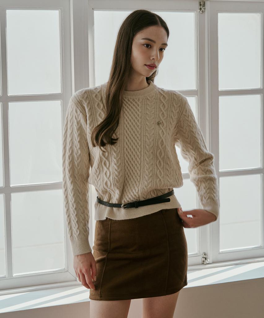 SWEET SOUP Cable Emblem Point Knit (Wbblkf3)