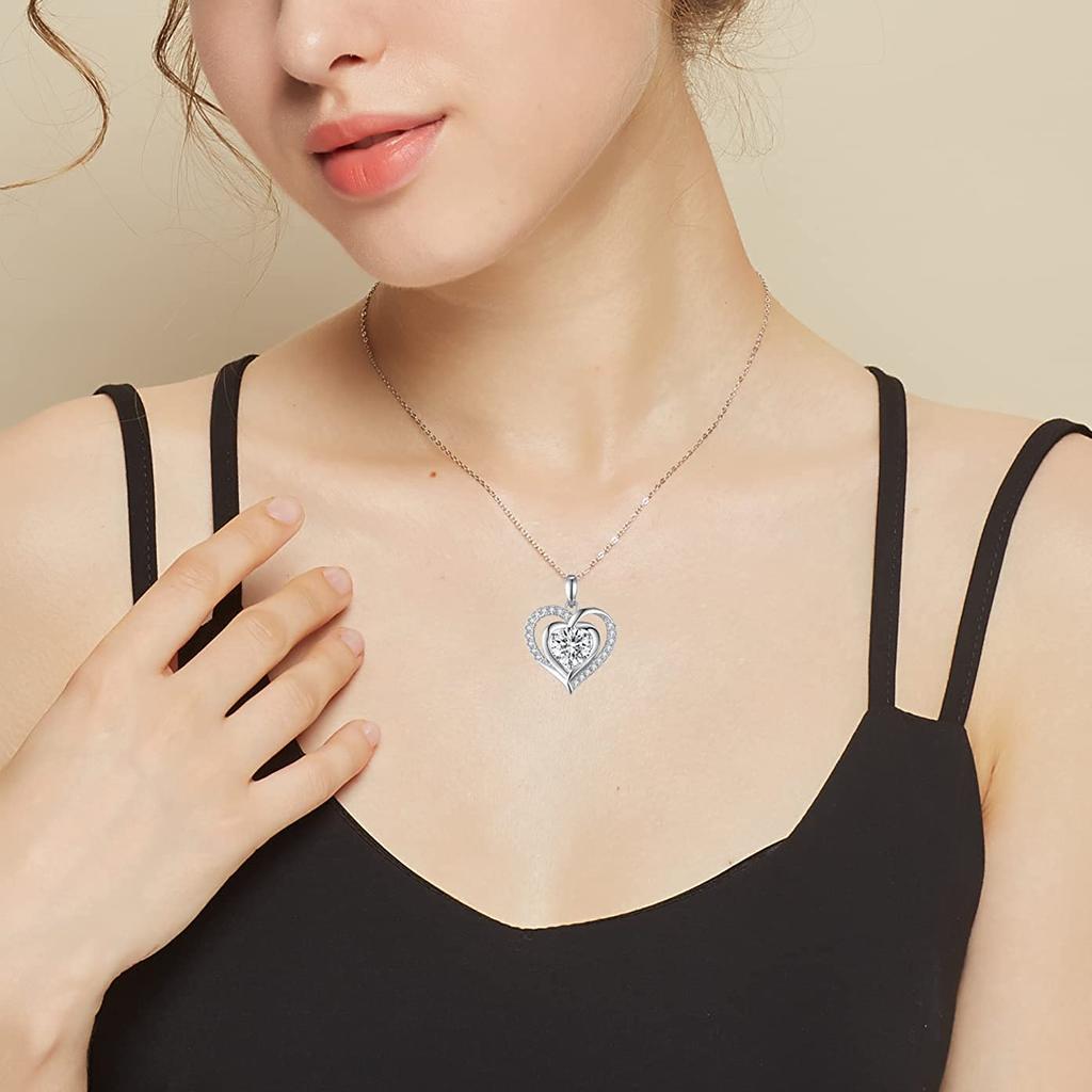 S925 Sterling Silver Moissanite 3 Carat Heart-to-Heart Necklace Clavicle Chain Fashion Niche Design Sense for Girlfriend